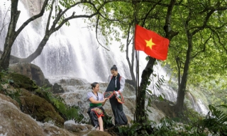 Khám phá thác Rêu giữa đại ngàn Lai Châu